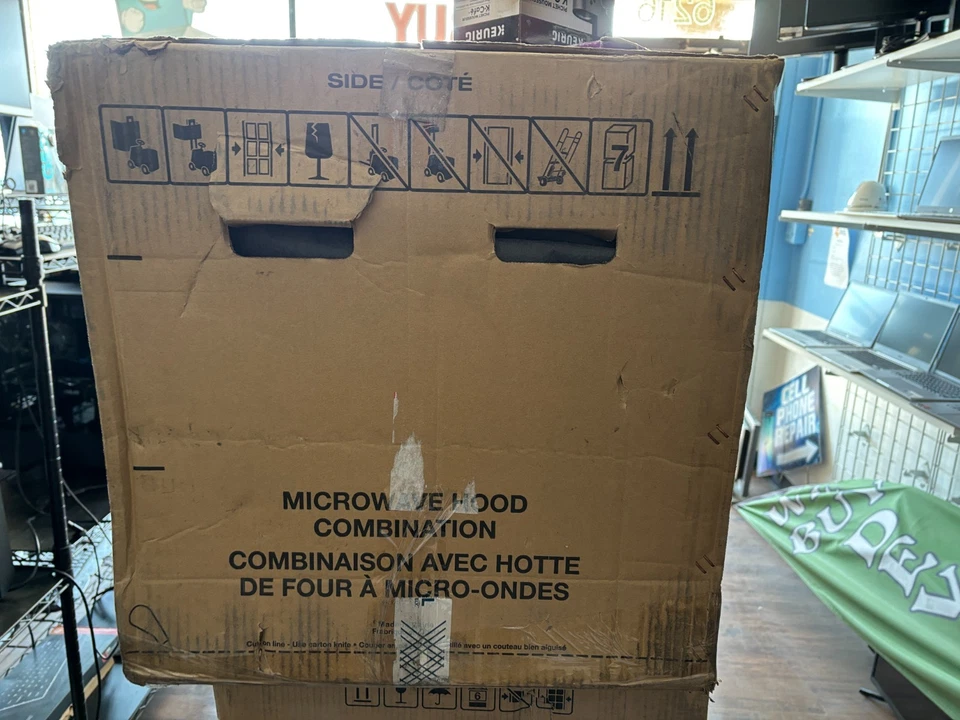 LG LMV1683SW 1,6 ft³ Horno microondas over-the-Range blanco Foto 3 de 4