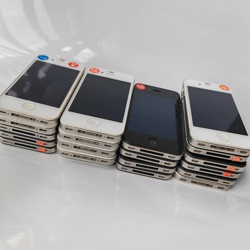Apple iPhone 4 4s 8/16/32/64GB Black/White Unlocked Tested Fully working phone - Picture 12 of 20