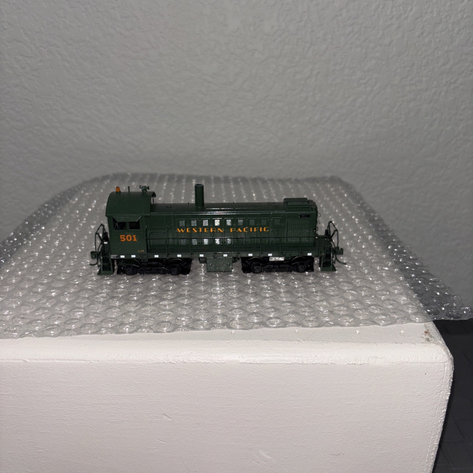 Picture 1 of 10