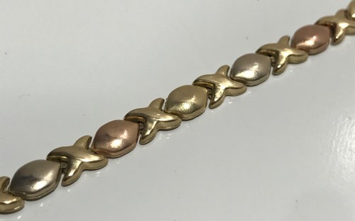 10K Tri-Color Gold X’s & O’s Bracelet Signed T&C 7.25" - Picture 12 of 14