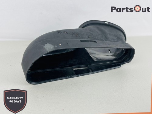 2008-2014 mercedes w212 w204 air intake cleaner boot duct inlet  RIGHT OEM - Picture 2 of 7