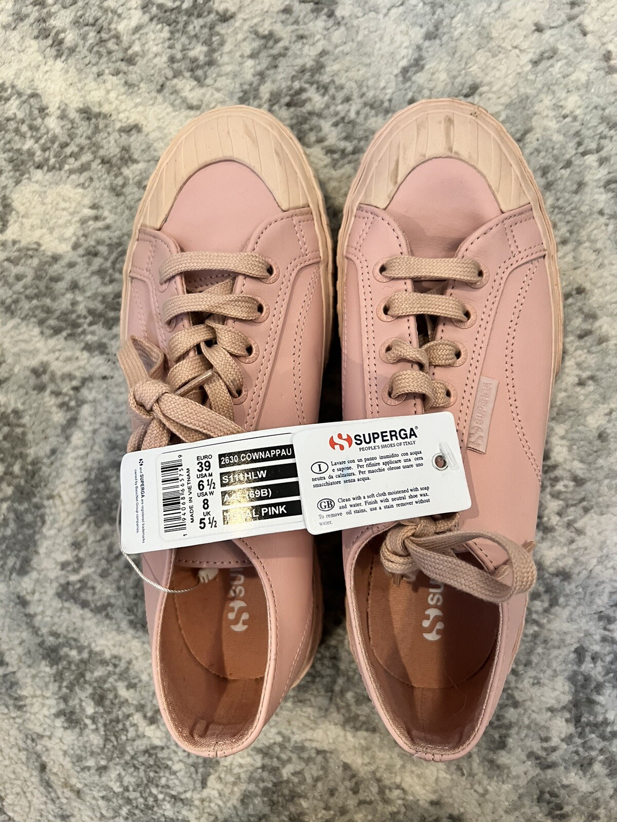 superga soft leather sneaker