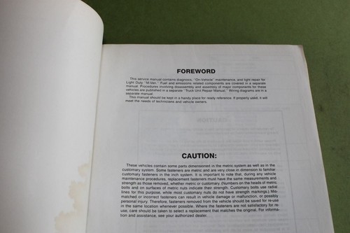 1988 GMC Light Duty Truck Safari Models Factory Service Manual. - Imagen 2 de 3