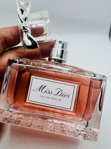 Dior Miss Dior Eau de Parfum 100ml Women EDP NEW&SEALED - Picture 4 of 6