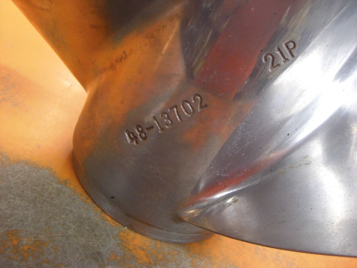 Mercury Mirage Plus SS Propeller 48-13702 A46 21p for sale Mercury Mirage Plus SS Propeller 48-13702 A46 21p for sale