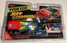Tyco / Mattel Twin Pack #9133 - Jeff Gordon NASCAR & SEMI TRUCK NOS !