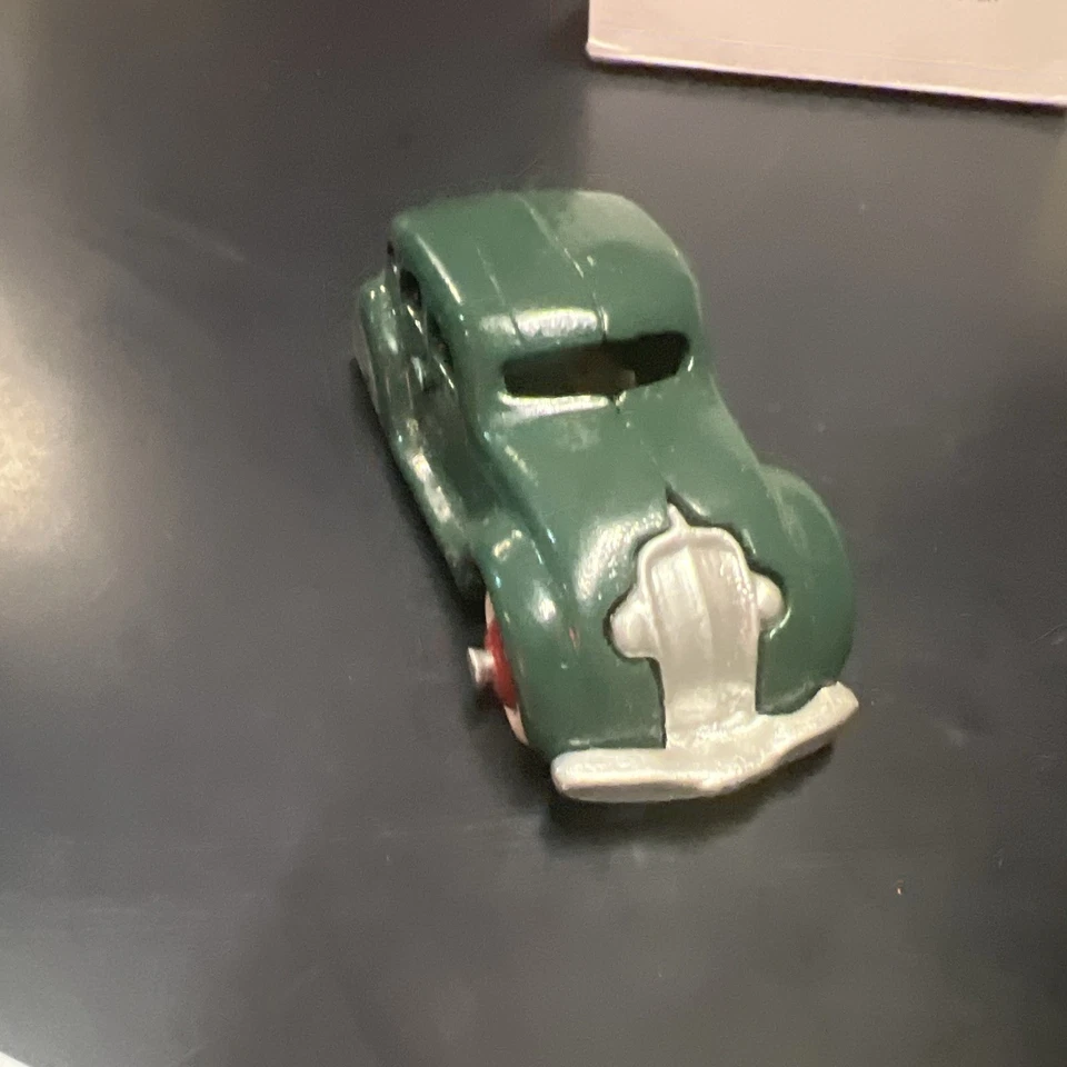 Arcade Airflow 新轮胎 3-4 英寸翻新 2000 年 Eccles 出品 漂亮 绿色 — 第 2/4 张图片