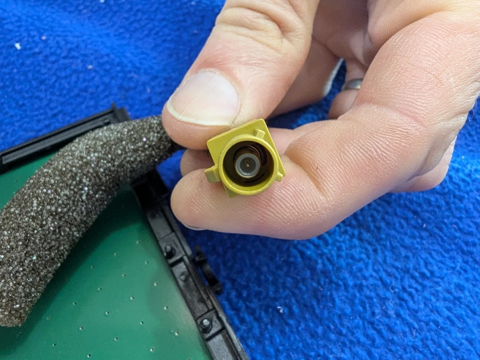 Amplificador de antena de techo interior trasero Jaguar xk XJ XJL 10-19 AW9319C089CB fabricante original Foto 4 de 4