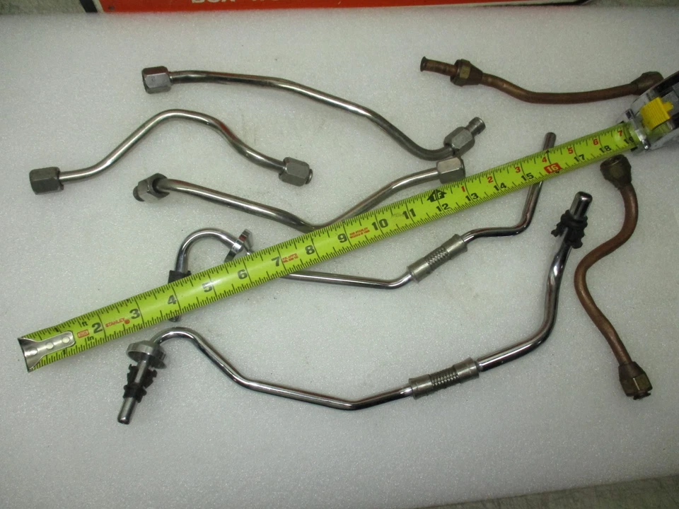 HARLEY-DAVIDSON ENGINE OIL LINES LOT - Imagem 3 de 3