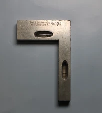 STARRETT Machinist # 134 Test Level and Square, 3 Bubbles,  3" x 2" x 3/8"