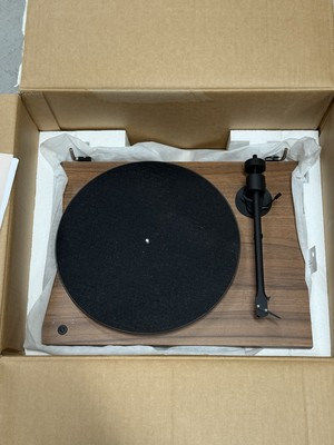 Pro-Ject  T1 Phono SB Turntable - Walnut With Ortofon OM5e Cartridge