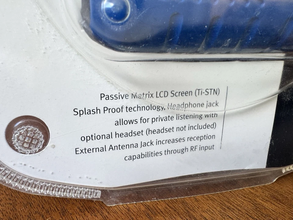 New Eddie Bauer Casio SY-21 Water Resistant Portable Color 2.3" LCD Analog TV - Image 3 of 4