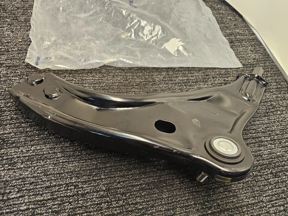 Brazo de control inferior derecho pasajero delantero Lemfoerder 39906 01 para Mini Cooper Foto 2 de 4