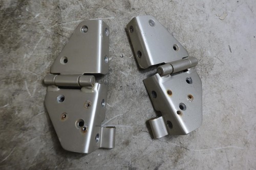 1976-1995 Jeep Wrangler CJ CY OEM Windshield Hinge Pair Left Right 55074880 - Picture 1 of 8
