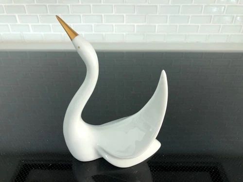 Vintage 1777 Hollohaza Hungary Handpainted Swan w/Gold Beak  Porcelain Figurine