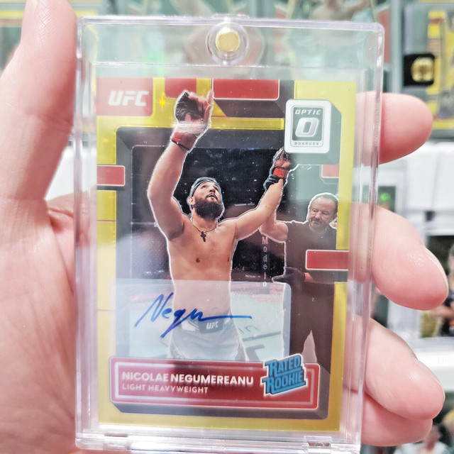 2023 Donruss Optic UFC Nicolae Negumereanu Gold Stars /3 Rated Rookie Auto