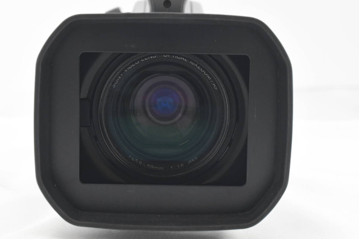 Sony DCR-VX1000 Digital Handycam Video Camera MiniDV Color Silver