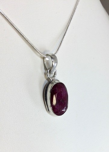Dark Ruby Pendant and Earrings. NEW. - Picture 4 of 7