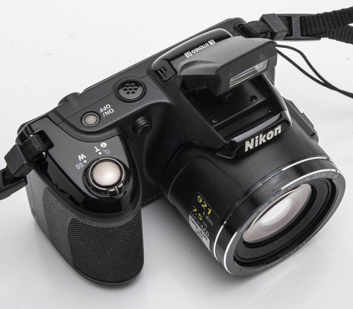 Nikon Coolpix L810 Digitalkamera Kamera - Nikkor 26x 4.0-104mm Optik - 第 2/6 張圖片