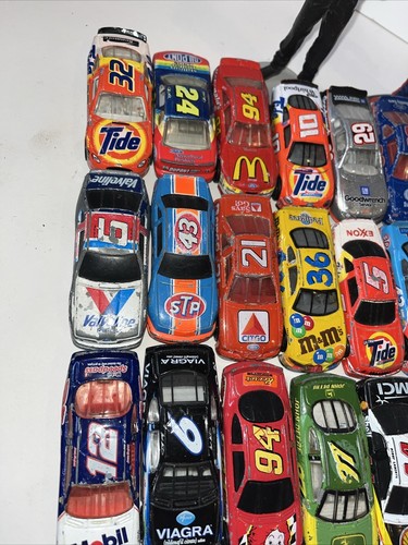 Lot of 30 NASCAR Diecast Cars Racing Champions Hot Wheels McDonalds Figures 1:64 - Picture 5 of 11