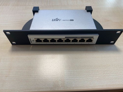 10 Zoll Rackmount Panel für Ubiquiti US-8 & US-8-50W - Bild 3 von 3