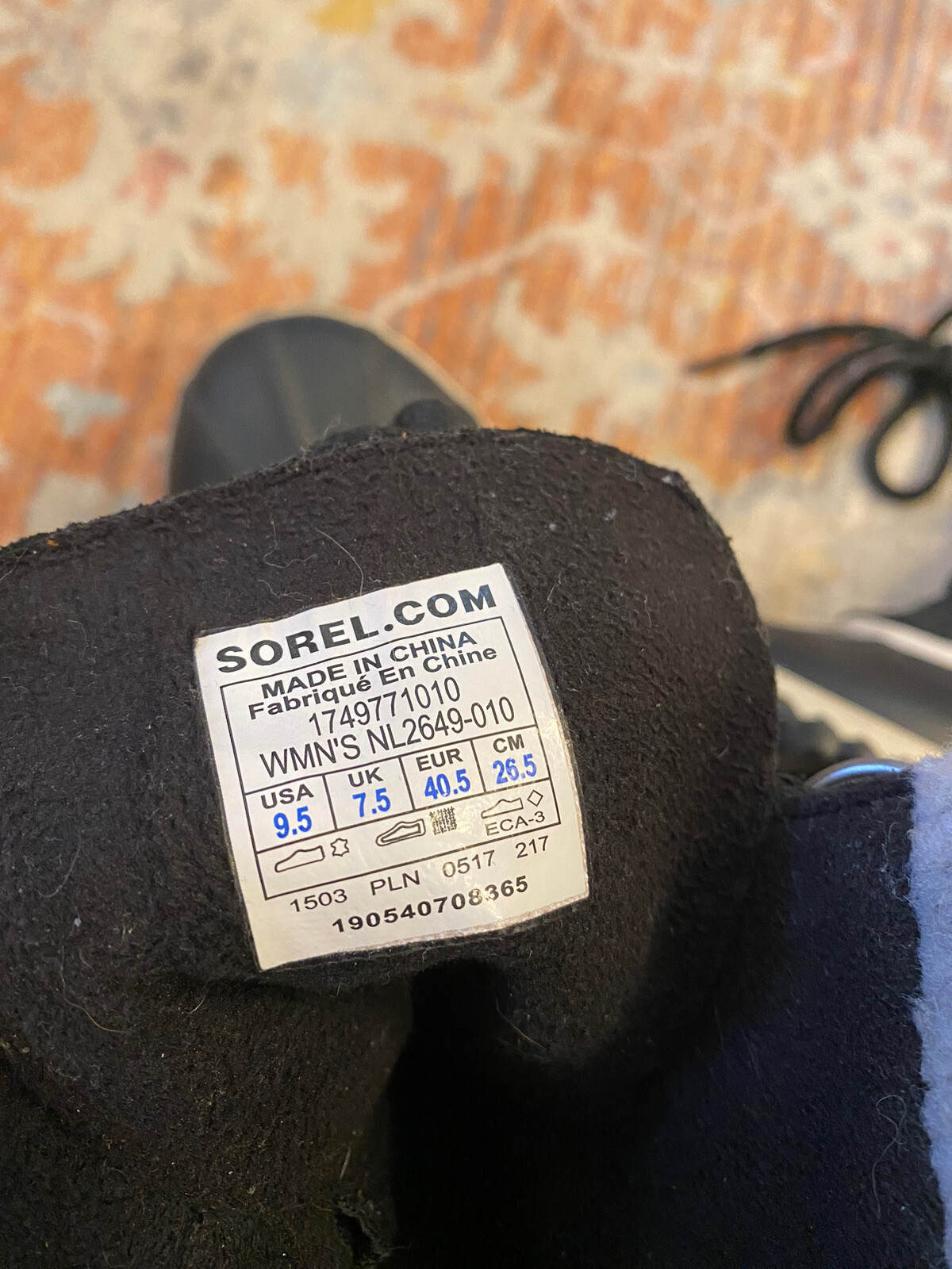 Sorel Out &lsquo;N About Black Leather Snow Boots Women&rsquo;s Size 9.5 EUC