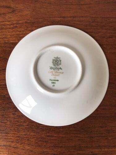 Vintage Weimar Harmonie Gold Gilt Tea Trio Cup Plate and Saucer Made in Germany - Picture 6 of 12