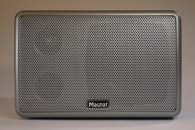 1 Stück Magnat Metric Center Lautsprecher silber, Neuware - Bild 1 von 4