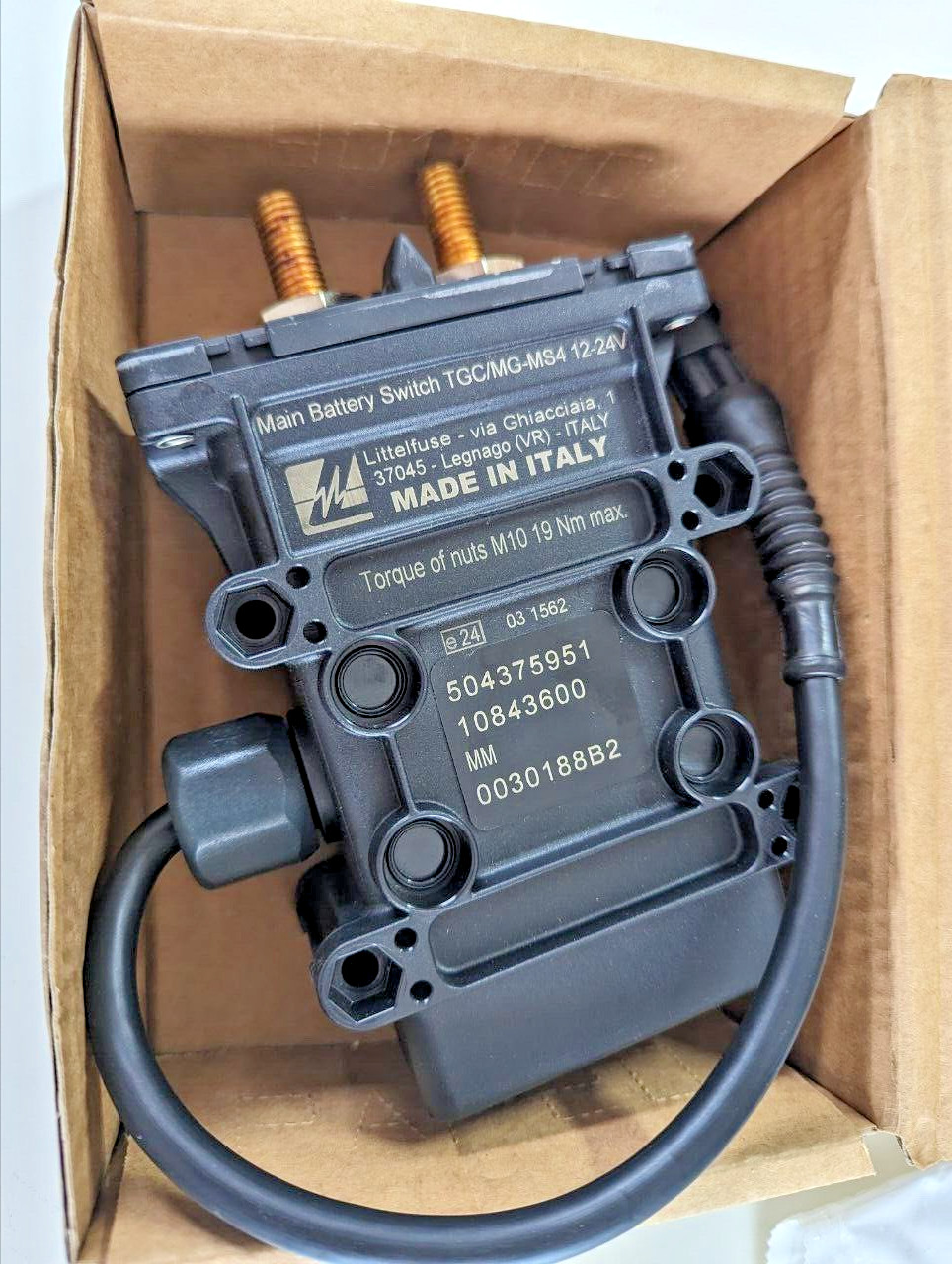 Aislador de batería biestable Littelfuse --- TGC/MG-MS4 12-24V con coleta