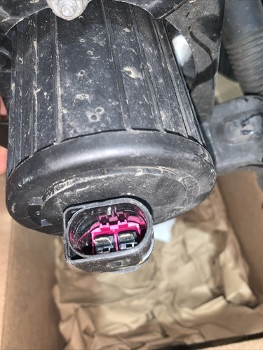 2005-2011 AUDI A6 C6 - Secondary AIR Injection PUMP (New Very Little Use) - Picture 4 of 4