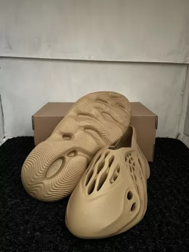 Adidas Yeezy Foam Runner Ochre - GW3354