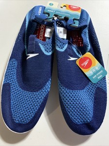 mens water shoes size 10