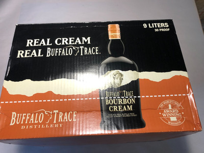 BUFFALO TRACE BOURBON CREAM   *Empty**  Bourbon Case-12 section      (M3200)