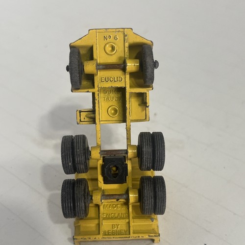 Vintage Matchbox Lesney #6 Euclid Dump Truck Yellow (M582) - Picture 7 of 7