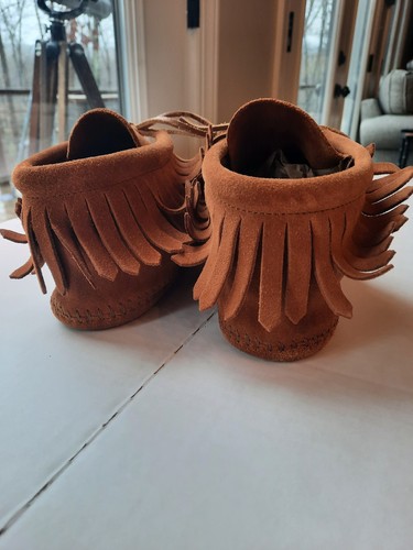 Saubere Minnetonka Mokassins 482 Fransen Softsohle Stiefel Damengröße 7 - Bild 7 von 9