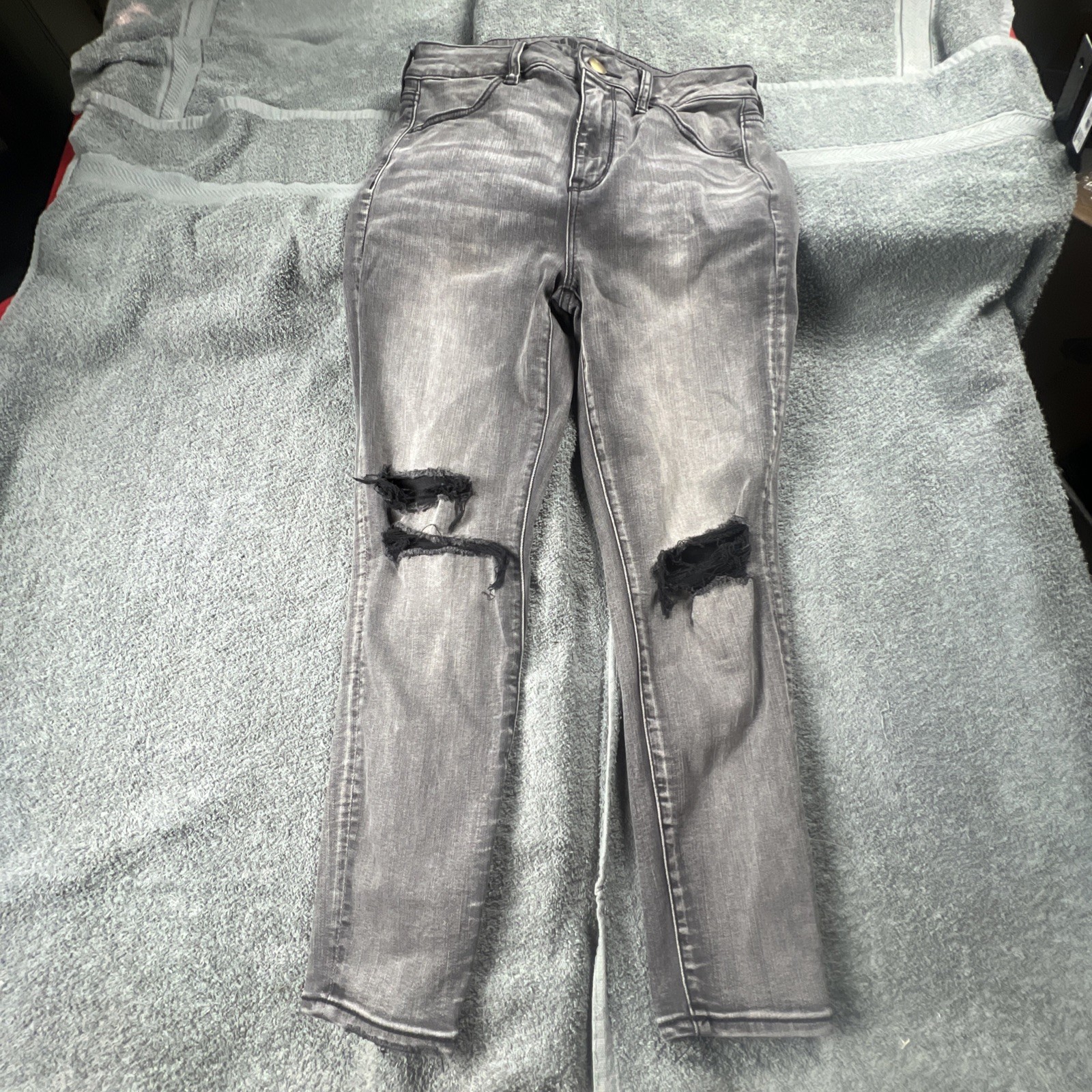American Eagle Outfitters Distressed Women Black Super Stretch high rise Size 10