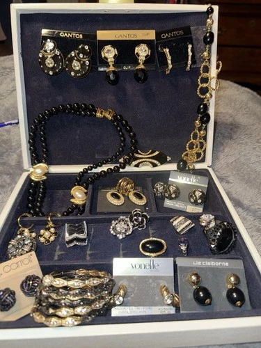 vintage TRIFARI Gantos NAPIER black RHODIUM gold CRYSTAL RHINESTONE jewelry LOT