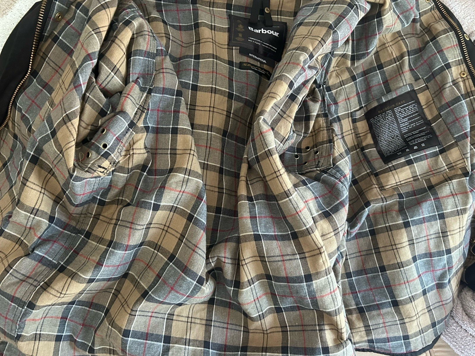 $500 BARBOUR INTERNATIONAL ORIGINAL WAX JACKET XL - Gem