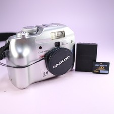 Olympus Camedia C-5000 Zoom 5.0MP Digital Camera Silver Tested With xD Card