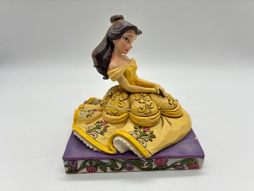 Figura de 3,5" Belle BE KIND Disney Showcase Collection La Bella y la Bestia - Imagen 3 de 6