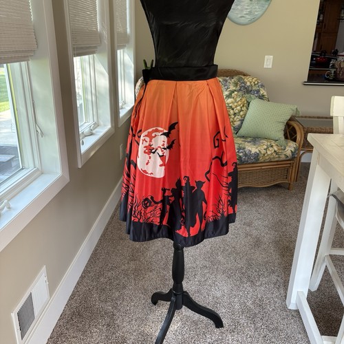 Halloween Spooky Scene Design Skirt XL Unbranded Side Zipper Below Knee Festive