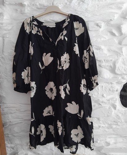 Ladies Dress Size 14