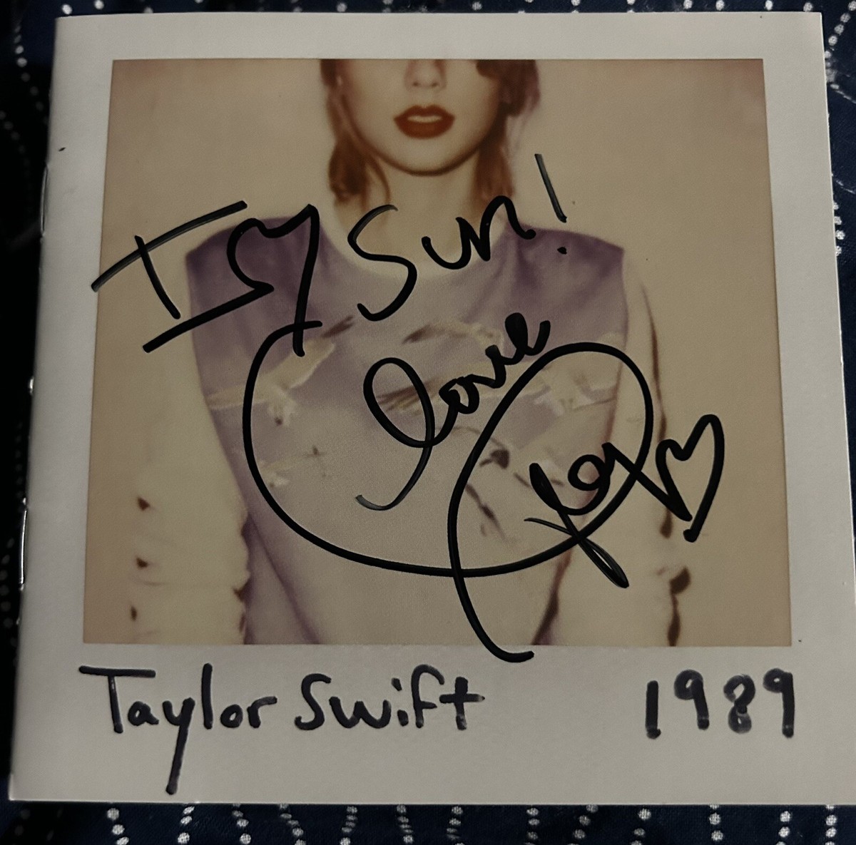 Taylor Swift 1989 Signed CD Booklet RARE | eBay