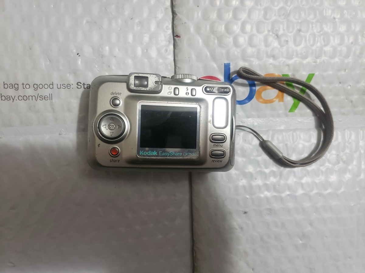Kodak EasyShare CX7530 5.0MP Digital Camera - Silver 41778262078