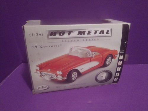 Testors 1-24 Die Cast Metal 59 Corvette Convertible Unbuilt New In Open Box - Picture 7 of 7