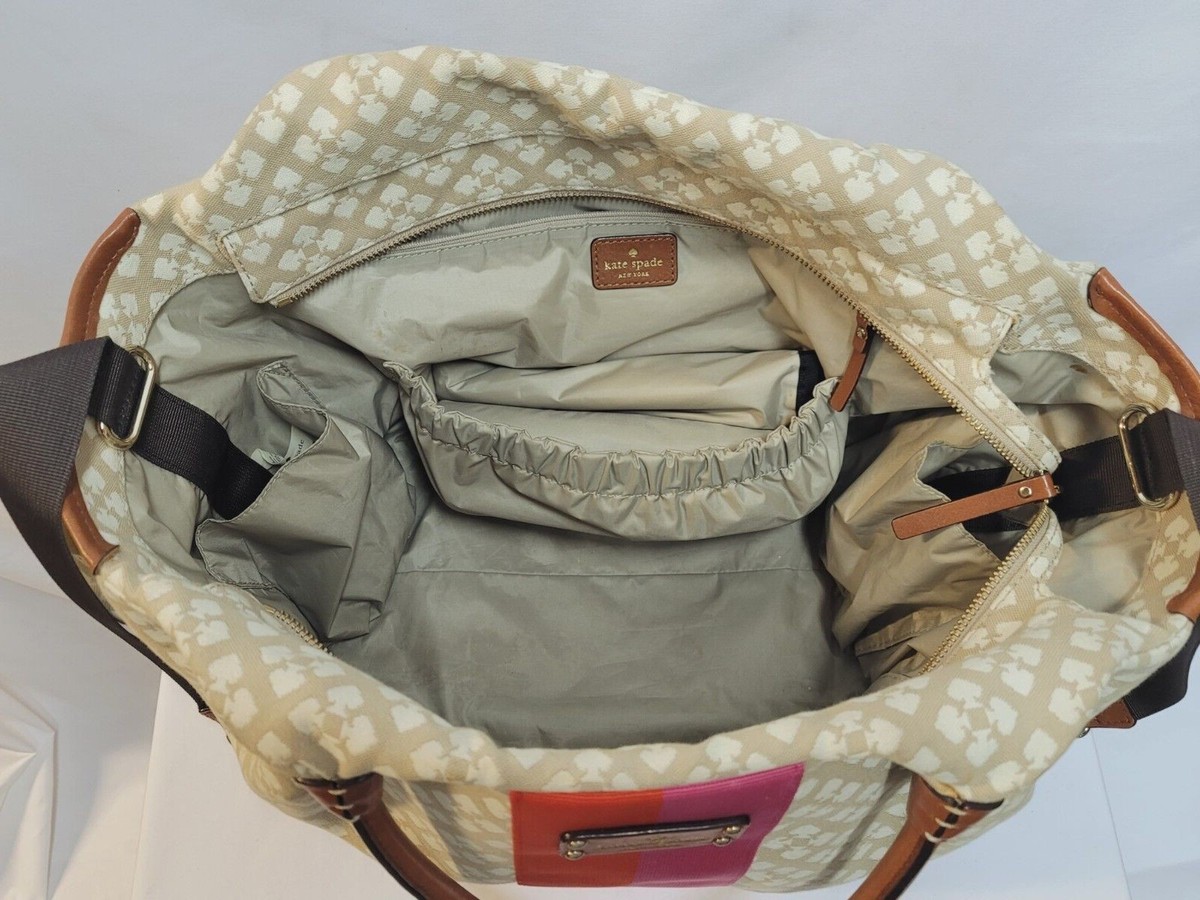 ショルダーバッグ・ポシェット kate spade Stevie Baby Bag WKRU1566 Kate Spade Classic Spade Stevie Diaper Baby Bag In Stucco