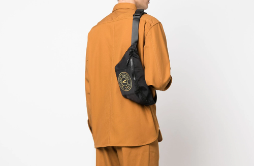 NEW WITH TAGS Versace Jeans Couture logo-patch belt bag - Picture 4 of 4