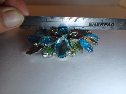 VTG Brooch Peacock Blue & Peridot Green Silver Tone Flower Cluster Juliana Style - Picture 20 of 24