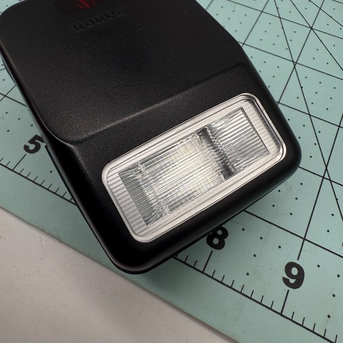 Canon Speedlite 200E Shoe Mount Flash for Canon Fully Tested Works - Picture 7 of 9