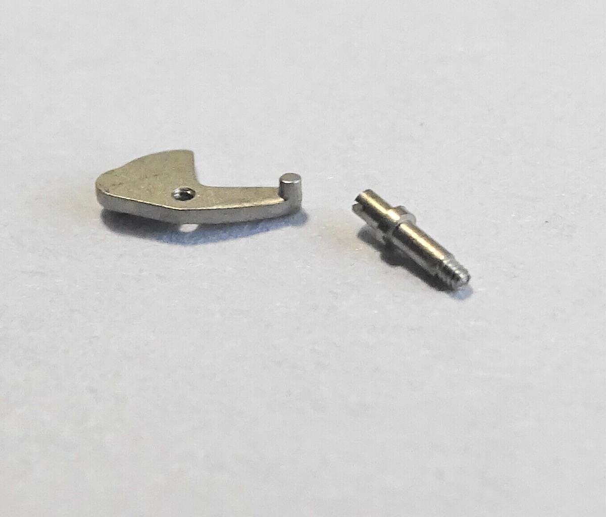Tirette Et Vis Pour Mouvement Horloger A.S 5 1/2 1012 - Pièce Neuve Sans Marque